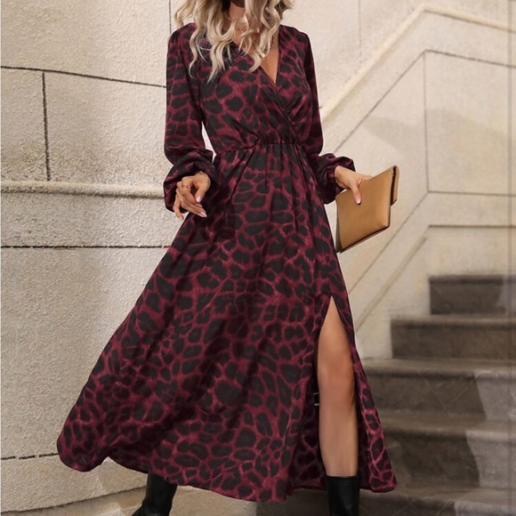 Boho Leopard Print Slit Long Sleeve Maxi Dress - Picture 12 of 16
